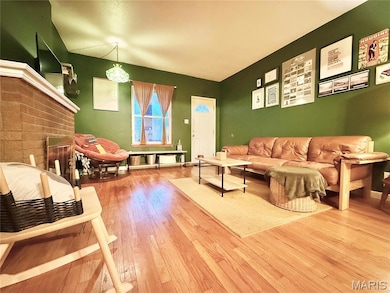 702 Union St, Alton, IL 62002 - photo 4