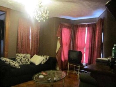 86 Dover St, Lowell, MA 01851 - photo 2