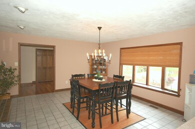 12393 Kondrup Dr, Fulton, MD 20759 - photo 5