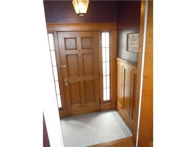 Foyer Amazing Natural Woodwork graces your entranc