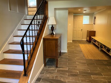 1 Toll Ln, Albany, NY 12203 - photo 4