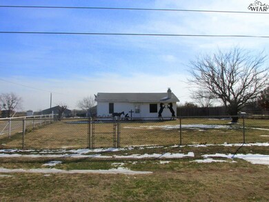 1601 Archer City Hwy, Wichita Falls, TX 76302 - photo 2
