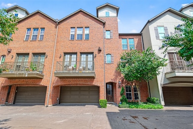 912 Lovett Blvd unit B, Houston, TX 77006 - photo 4