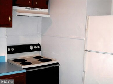 1917 W Lanvale St, Baltimore, MD 21217 - photo 7