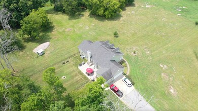 533 Charlie Russell Rd, Shelbyville, TN 37160 - photo 6