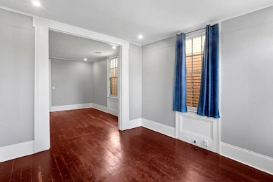 First room / living room
