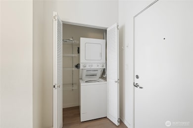 303 23rd Ave S unit 602, Seattle, WA 98144 - photo 5