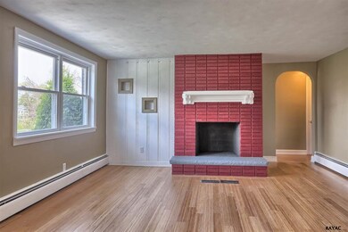 2214 Craley Rd, Red Lion, PA 17356 - photo 5