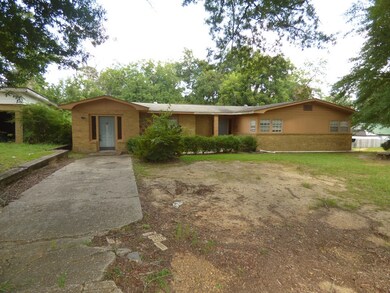 708 Dyson Dr, McComb, MS 39648 - photo 5