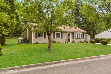 602 Marie Dr, Browns Mills, NJ 08015 - photo 2