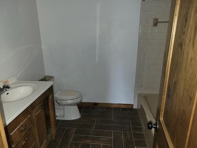 146 Lora Ln, Lawton, OK 73507 - photo 7