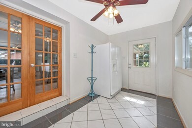 9521 Riggs Rd, Adelphi, MD 20783 - photo 5