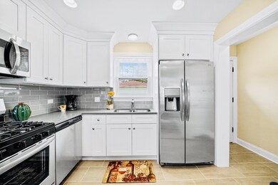 1106 Westchester Blvd, Westchester, IL 60154 - photo 5