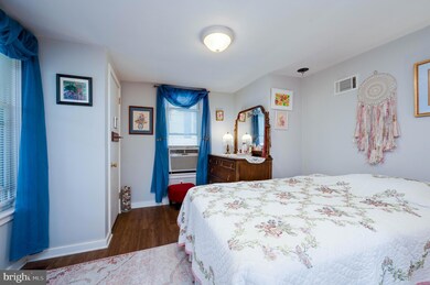 1226 Broadway Blvd, Reading, PA 19607 - photo 7