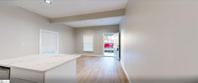 111 Hammett St, Greenville, SC 29609 - photo 6