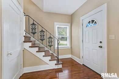 2026 Tremont Ave, Davenport, IA 52803 - photo 4