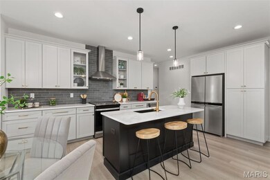 503 Wheatfield Cir, Wentzville, MO 63385 - photo 2