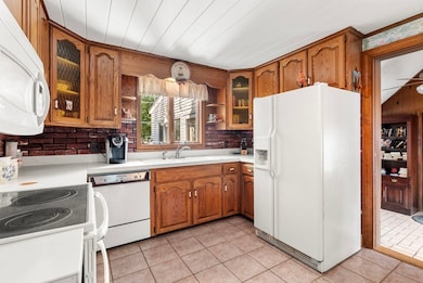 354 Rowley St, Agawam, MA 01001 - photo 3