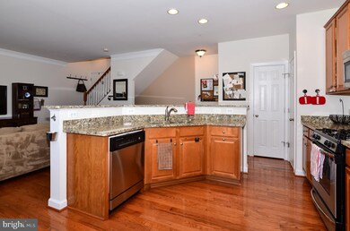 13692 Salk St unit 280, Herndon, VA 20171 - photo 6