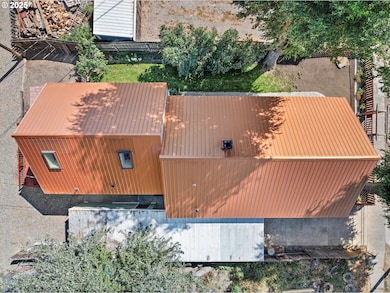 2420 9th St, Baker City, OR 97814 - photo 4