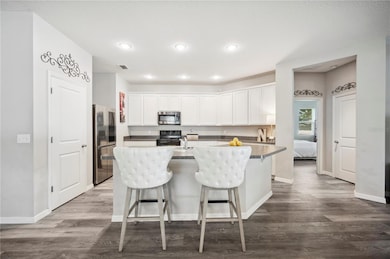 Lovely open kitchen with breakfast bar