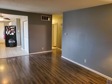 3332 SW Burlingame Rd, Topeka, KS 66611 - photo 5