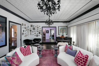 Large and Grand Living Room