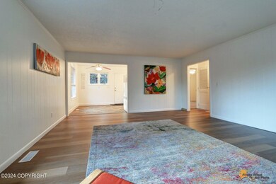 400 Aurora Dr, Anchorage, AK 99503 - photo 7