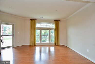 904 Hall Station Dr unit 104, Bowie, MD 20721 - photo 4