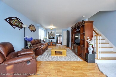26 Sharrotts Rd, Staten Island, NY 10309 - photo 5