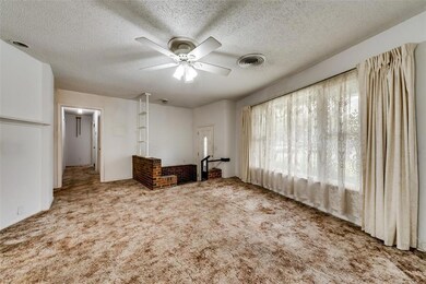 424 Hurstview Dr, Hurst, TX 76053 - photo 7