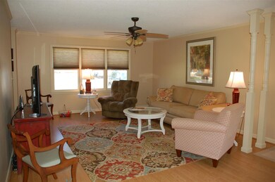 907 Southfield St, Inman, SC 29349 - photo 2