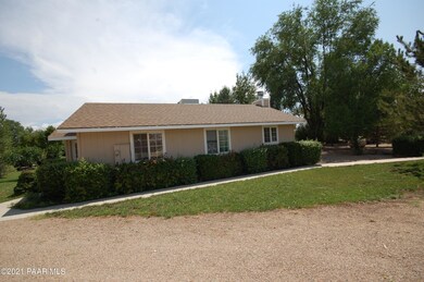 25300 N Naples St, Paulden, AZ 86334 - photo 4