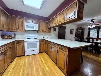 3031 S US Highway 231, Huntingburg, IN 47542 - photo 7