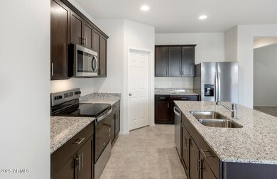 25334 W Wier Ave, Buckeye, AZ 85326 - photo 6