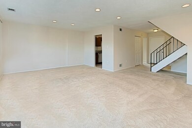 7534 Clemson Ct unit 100, Manassas, VA 20109 - photo 7