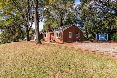 677 Turnersburg Hwy, Statesville, NC 28625 - photo 5