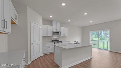 8 Dahlia Ct, Berkeley Township, NJ 08721 - photo 5