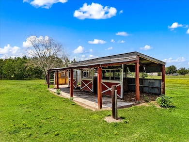 9444 Fm 686, Dayton, TX 77535 - photo 5