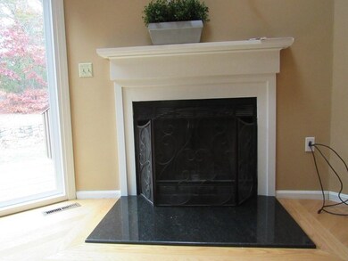 25 Hawthorne Village unit C, Franklin, MA 02038 - photo 6