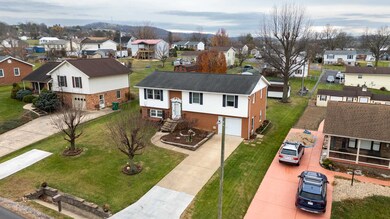 138 1st St, Broadway, VA 22815 - photo 4