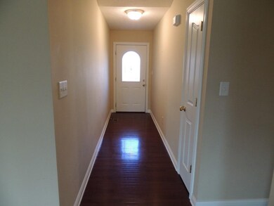 237 Palmer Dr, Frankfort, KY 40601 - photo 4