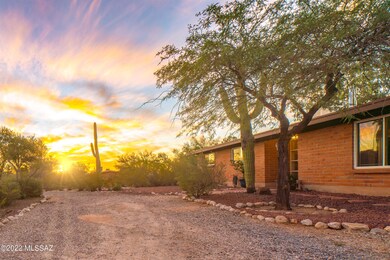 1030 W Santo Domingo Cir - MLS Images-5