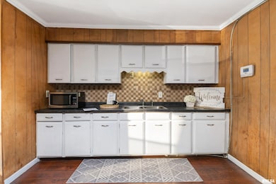 7105 N Pine St, Davenport, IA 52806 - photo 7