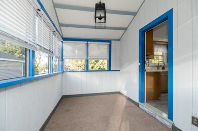 32 Woodland Ave, Beverly, MA 01915 - photo 7