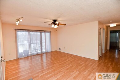 396 Lancaster Ct unit 2396, Piscataway, NJ 08854 - photo 3