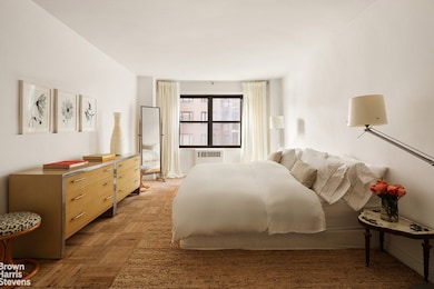 50 Sutton Place S unit 8K, New York, NY 10022 - photo 3