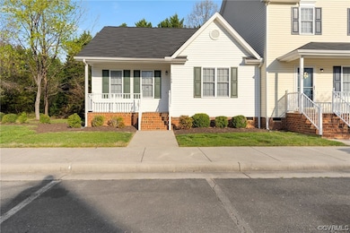 1159 Settlers Landing Dr unit 31, Tappahannock, VA 22560 - photo 2