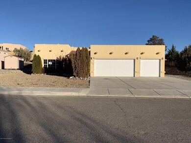 3908 La Joya Dr, Farmington, NM 87402 - photo 2