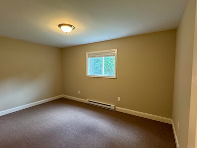 76 Constitution Dr unit 76F, Londonderry, NH 03053 - photo 7